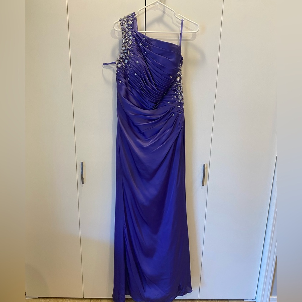 JJs House #25651 - Regency (purple) Size 16